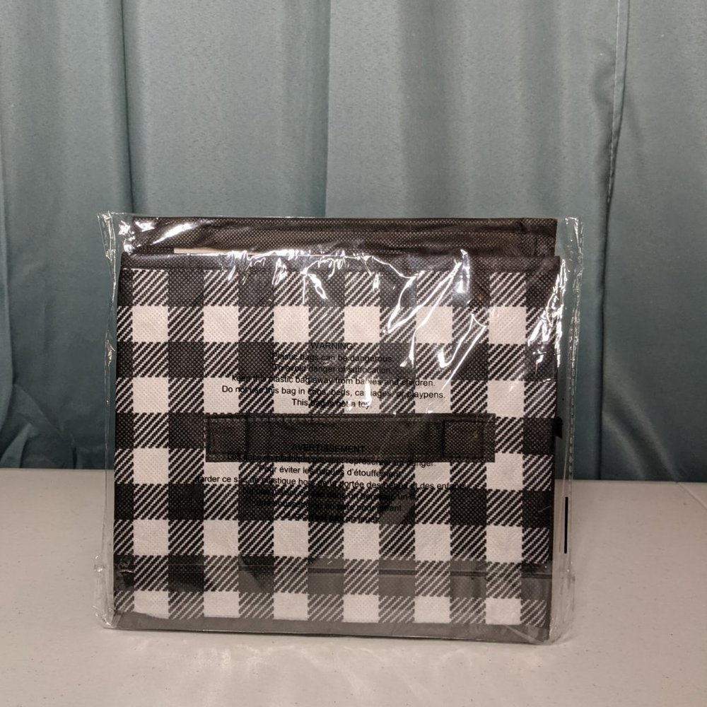 Black & White Collapsible Storage Container - Picture 2 of 2